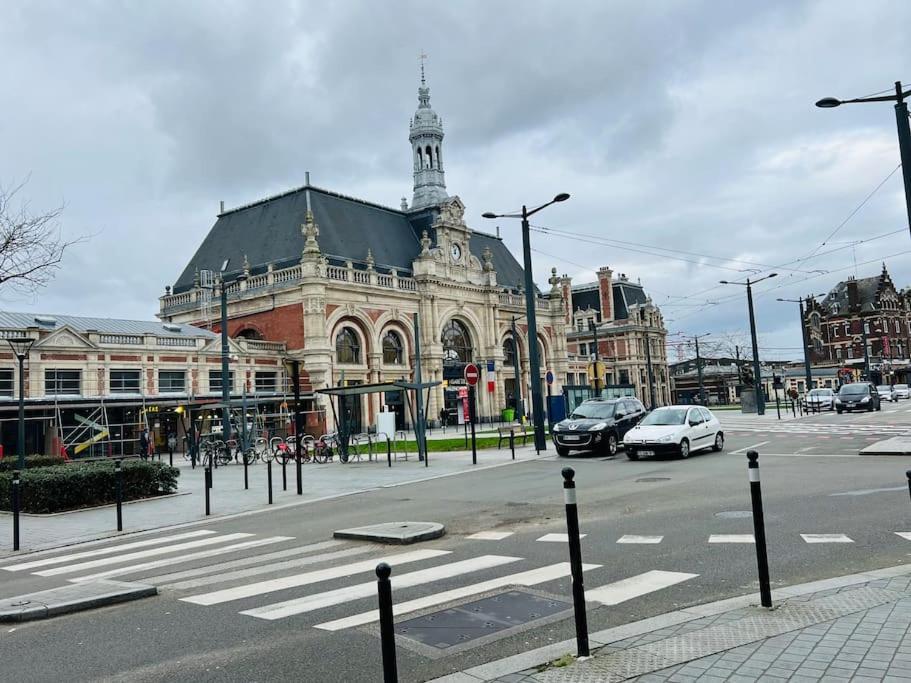 Apt Des Artistes, 3 Min A Pied Gare Et Centre Valenciennes Kültér fotó