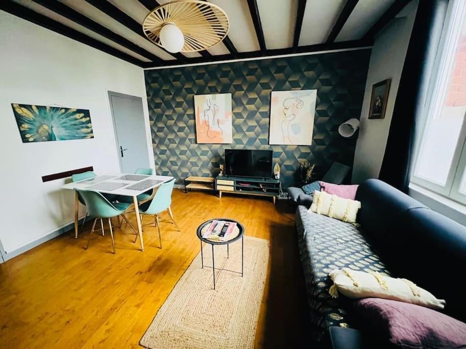 Apt Des Artistes, 3 Min A Pied Gare Et Centre Valenciennes Kültér fotó